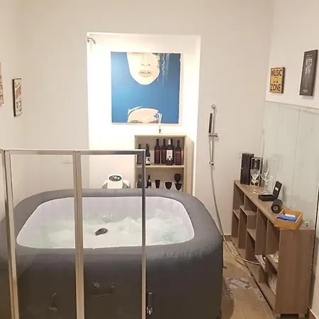 Apartment Jacuzzi Center Palermo